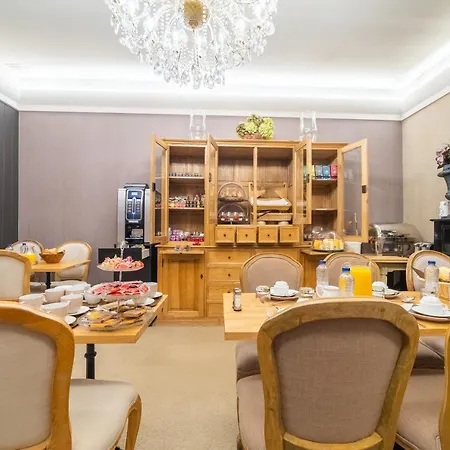 Het Gheestelic Hof By Cw Collection 3* Bruges
